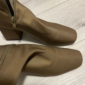 Raid classic ankle boots